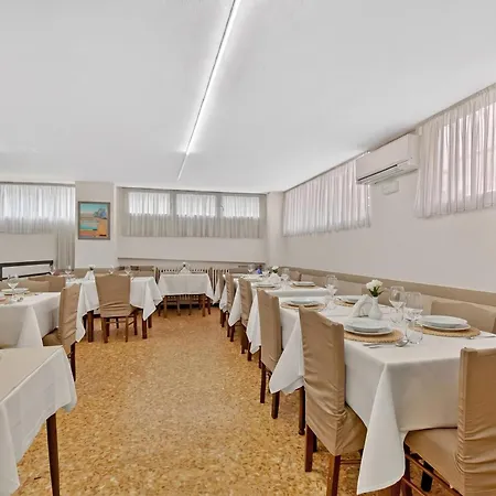 Del Golfo Otel